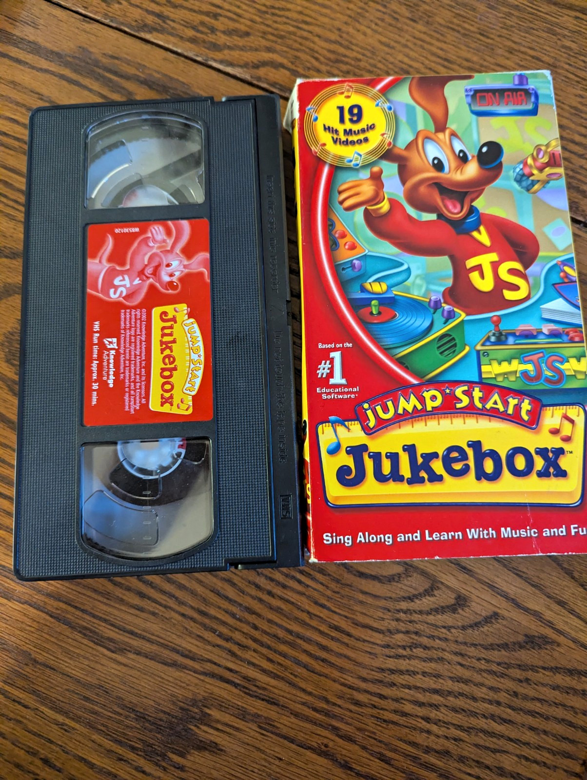 Knowledge Adventure JumpStart Jukebox VHS NTSC Full Screen English 2002