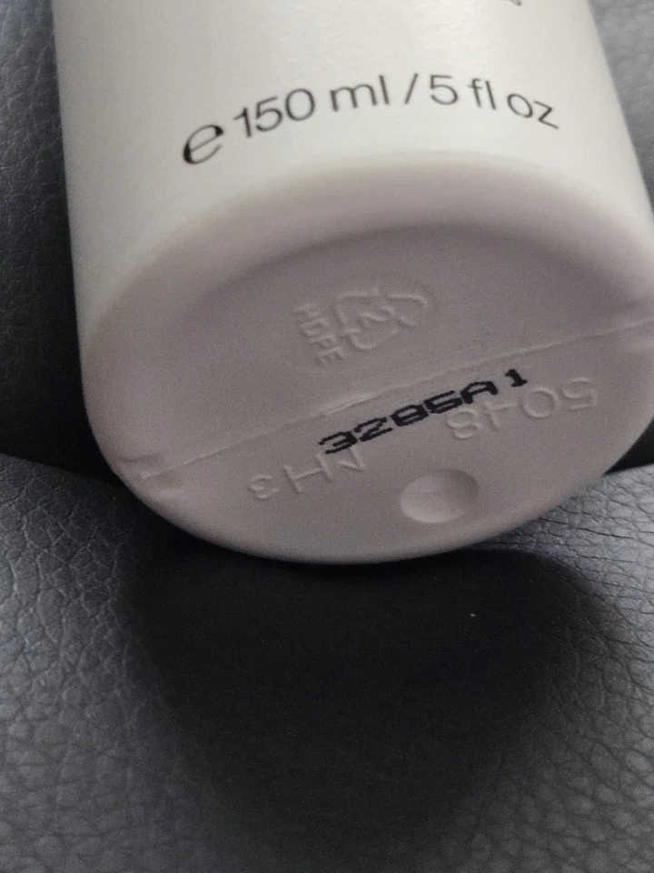 Strivectin Cuidado del Color del Cabello Spray Protector UV 5 fl. oz Nuevo Y Nunca Usado NIA114 Foto 2 de 3