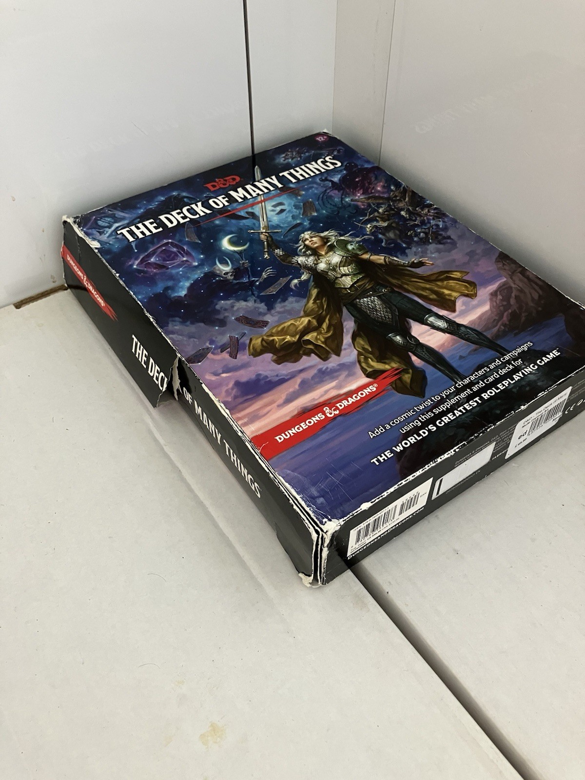 D & D - The Deck of Many Things. Dungeons & Dragons New & Sealed, But Ex Display