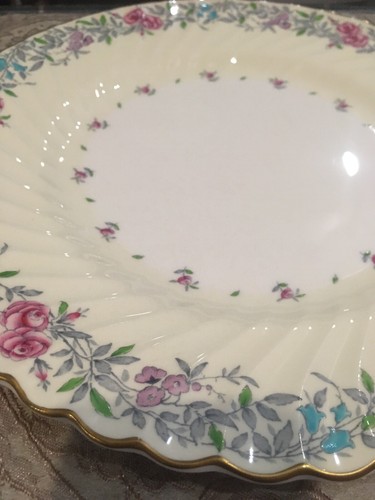 Vintage Pair Minton Floral English Springtime Printemps Dinner Plates Plate - Picture 7 of 12