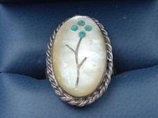 Sterling Silver Native Ring Oval Mother of Pearl Flower, Turquoise Inlay: Size 5
