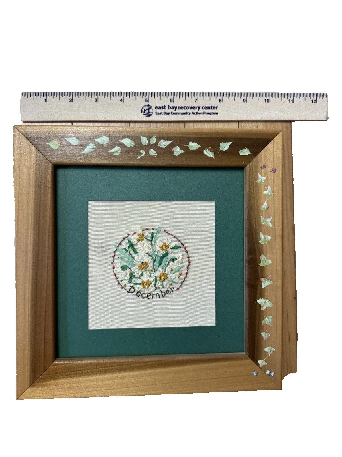 Гобелены из белого дерева