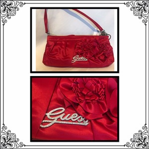 guess red clutch