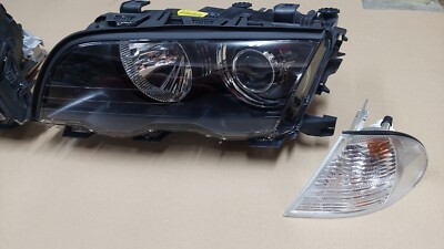 BMW E46 headlights xenon with indicators set genuine @ NEW @ sedan