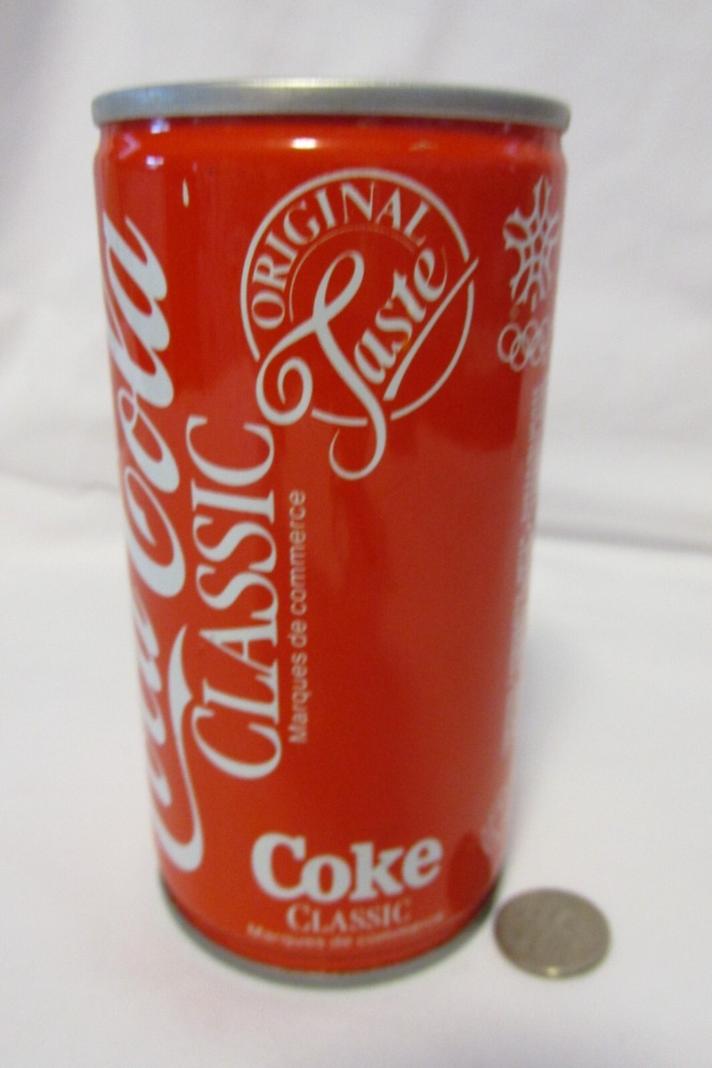 1988 Coca Cola Classic 280ml can, from Calgary, Canada, 1988