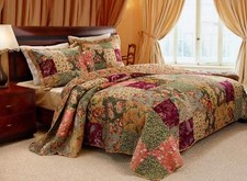 BEAUTIFUL XXL VINTAGE PATCHWORK GREEN BLUE PINK ROSE RED BEDSPREAD QUILT SET