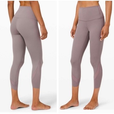 Lululemon Violet Verbena Wunder Under Roll Down Scalloped Mesh 23  | 4