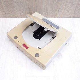 SEGA SATURN console Japanese white with 6 games, 1 controller, memory & cables