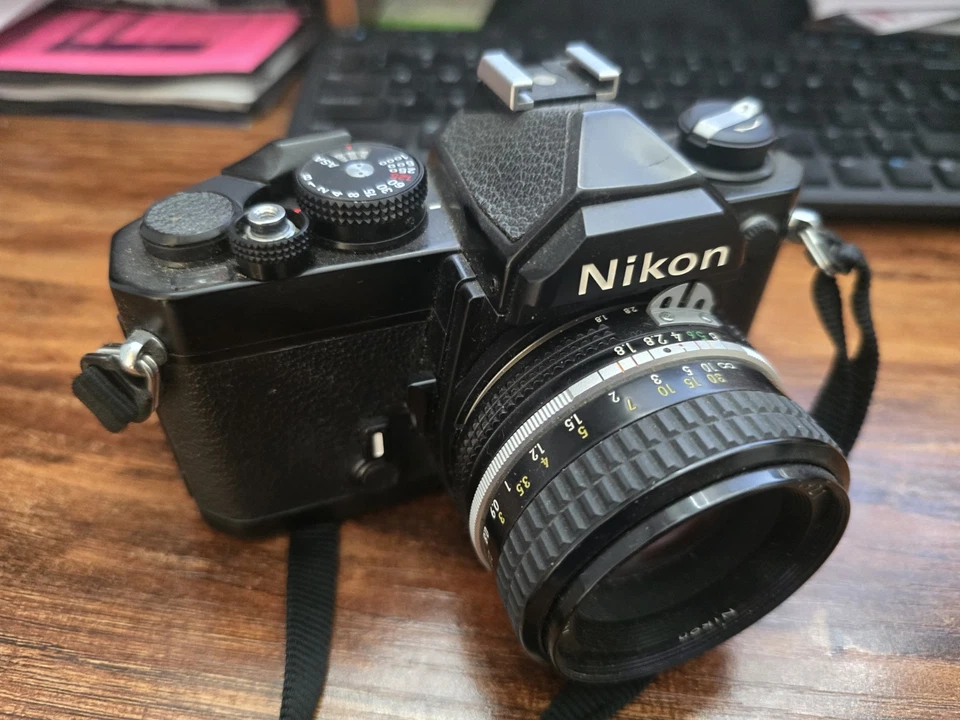 Nikon FM 35mm Black Camera Body And 50 mm Lens With Strap. Needs New Batteries - Image 3 of 3
