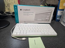 Logitech 920-006341 Plug-and-Play Wired Keyboard for iPad w/ Lightning Connector