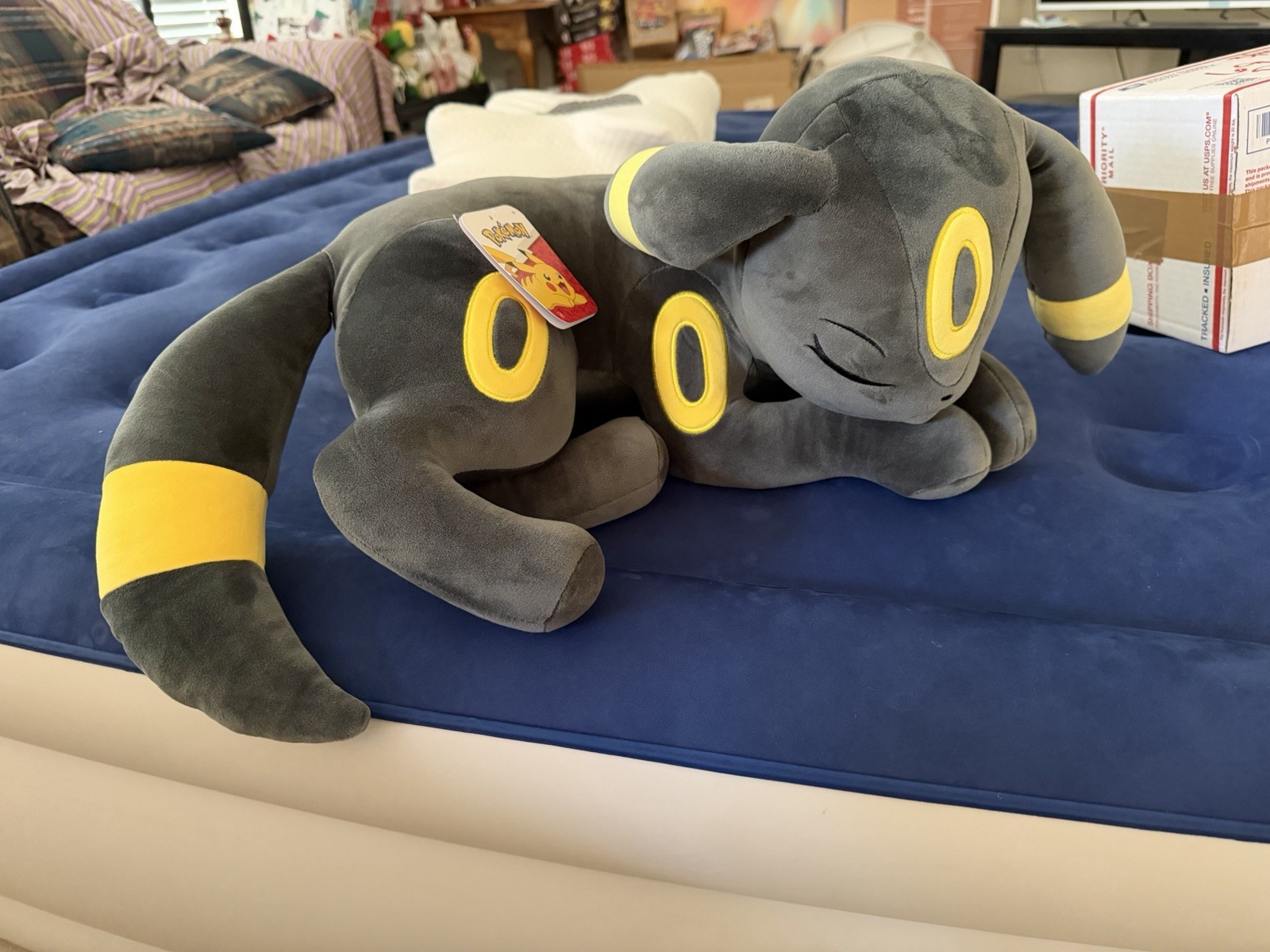 2026 Jazwares Pokémon 18-in Sleeping Umbreon Brand New w/ Tags
