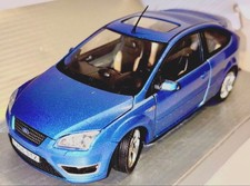 Schuco 1/24 Diecast Model Car: Ford Focus (Precision Model) #QYAR4D