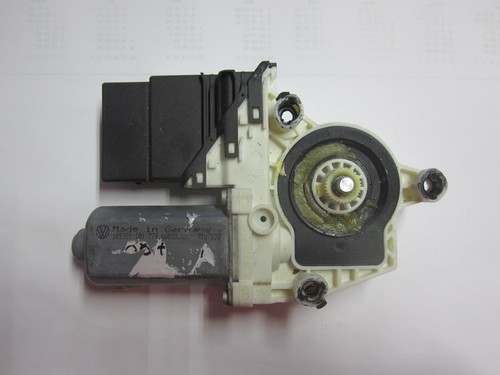 VW Golf / Bora Fensterhebermotor hinten links 101389-101   774.60023.02
