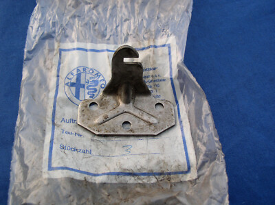 Genuine Alfa Romeo Alfasud Hook Lock Stop Tailgate NOS