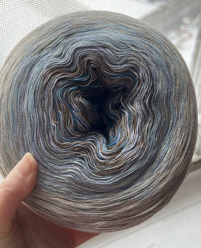 480g Metalic Linen Cotton Tencel Sultan Ombre Cake Yarn Sapphire Blue Grey 2400m - Picture 13 of 13