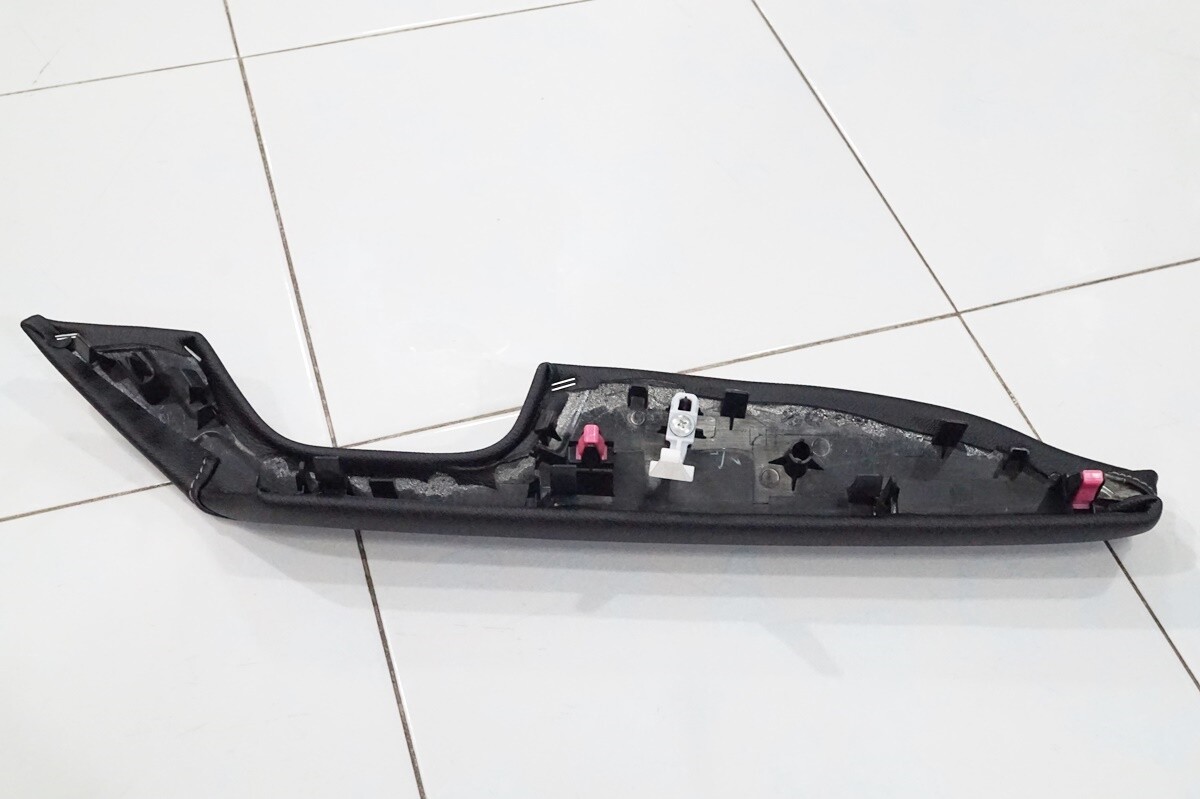 1PC TOYOTA HILUX REVO 201519 DOORS ARMREST ASSY FOR FRONT LEFT DOOR eBay