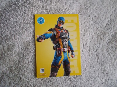 Panini: Fortnite 2021 ''AXIOM'' #28 Outfit Trading Card Series 3
