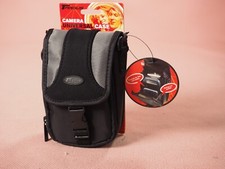 Targus Nylon Camera Bag Detachable Neck strap Storage-4 x 2.5 x 5.75" DBUC02-02
