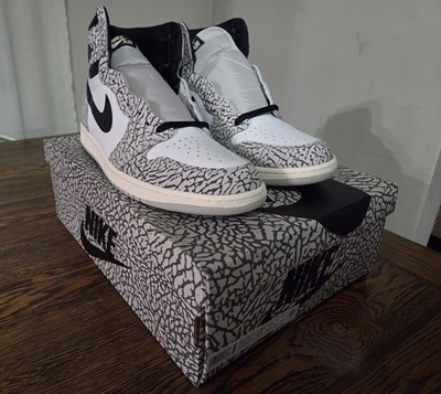 Jordan Air Jordan 1 Retro High OG White Cement Elephant Print DZ5485-052