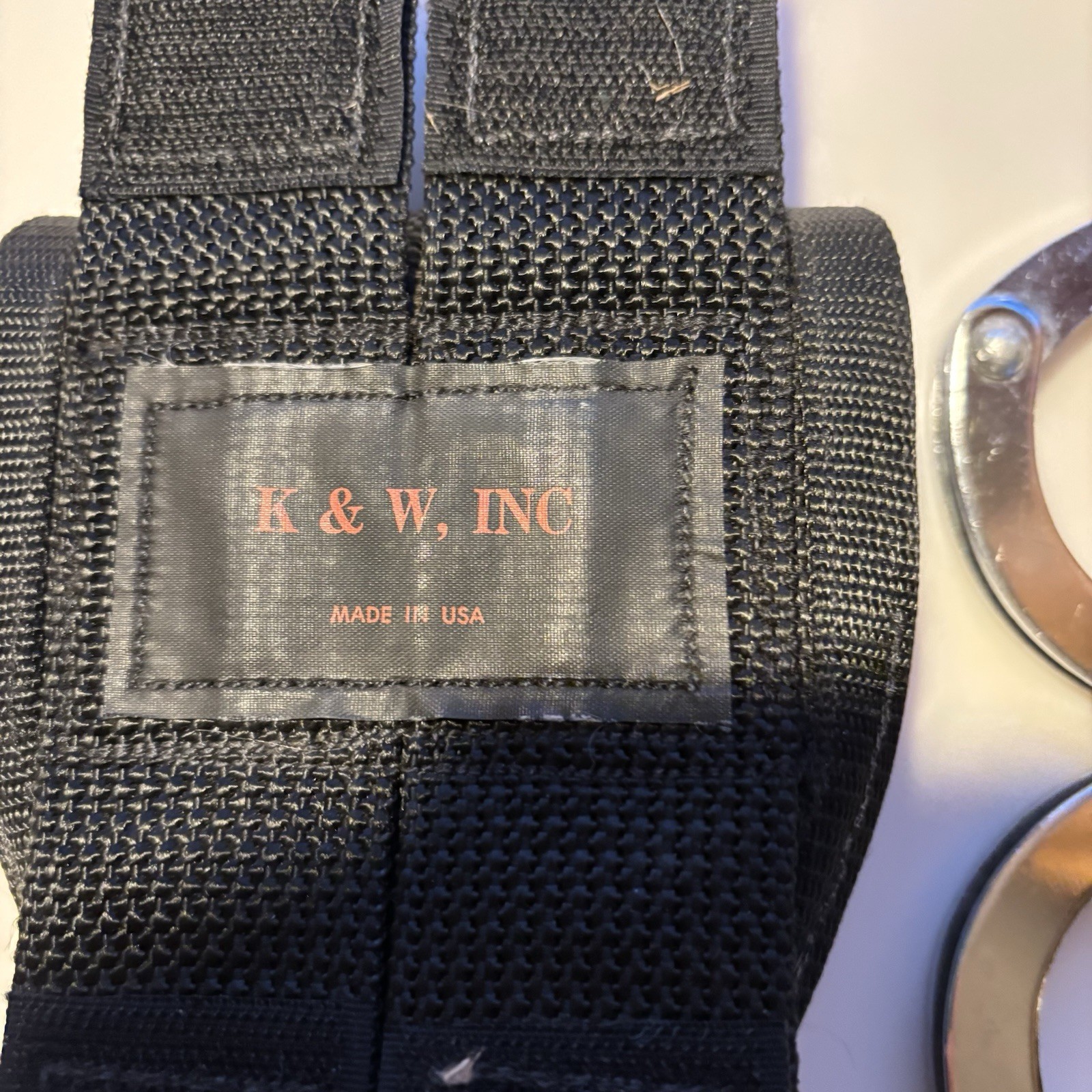 Handcuffs No Maker Mark No Key    K & M Inc Case