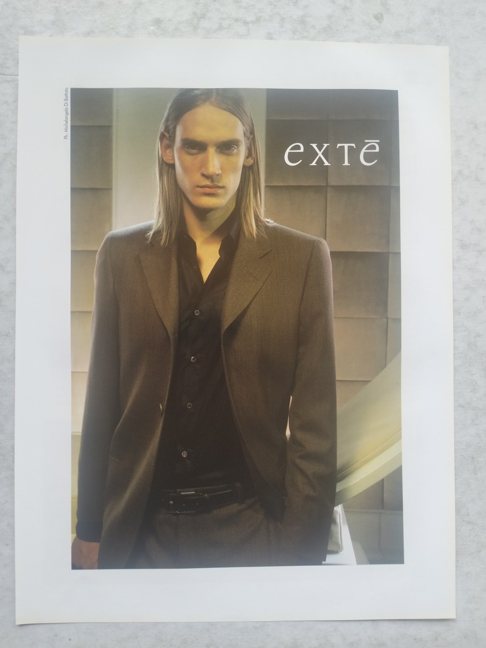 RITAGLIO PUBBLICITA' - EXTE' PH MICHELANGELO DI BATTISTA - GQ 2003