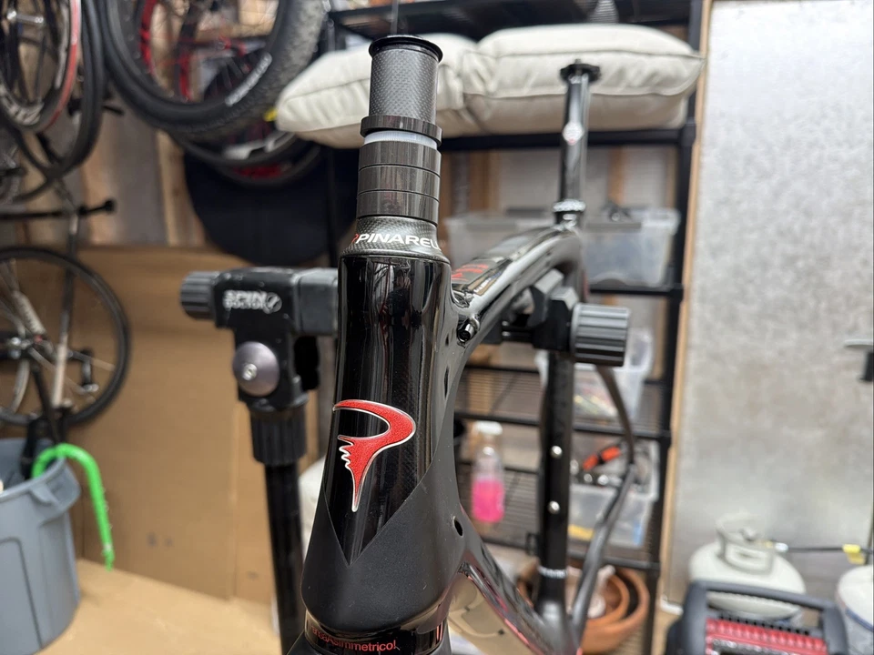 54cm PINARELLO DOGMA 60.1 Carbon Road Bike Frame Set. Rim Brake. Size 54. Black - Image 3 of 4