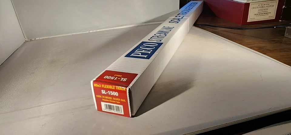 HOn3 Scale Peco SL-1500 Code 70 Nickel Silver Rail Flex Track Wooden Sleeper Typ - Image 3 of 3