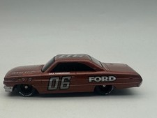 Racing Champions Vintage Racing 1964 Ford Galaxie, #06 Cale Yarborough, 1:64