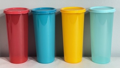 Set Of 4 Tupperware Glasses 5107L Different Colors Vintage w/ Lids