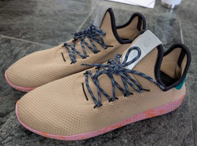 adidas gazelle silver green womens Adidas x Pharrell NMD Human Race Shock Pink (F&F)  Story Cape Town