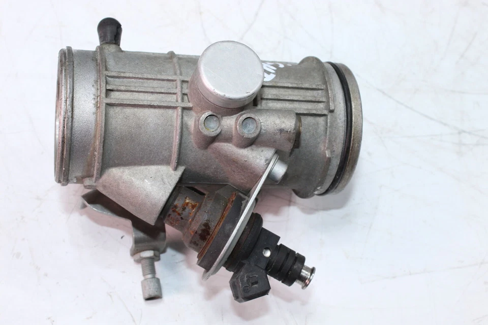 BMW R850R 1996 carrocería del acelerador derecha Foto 2 de 4