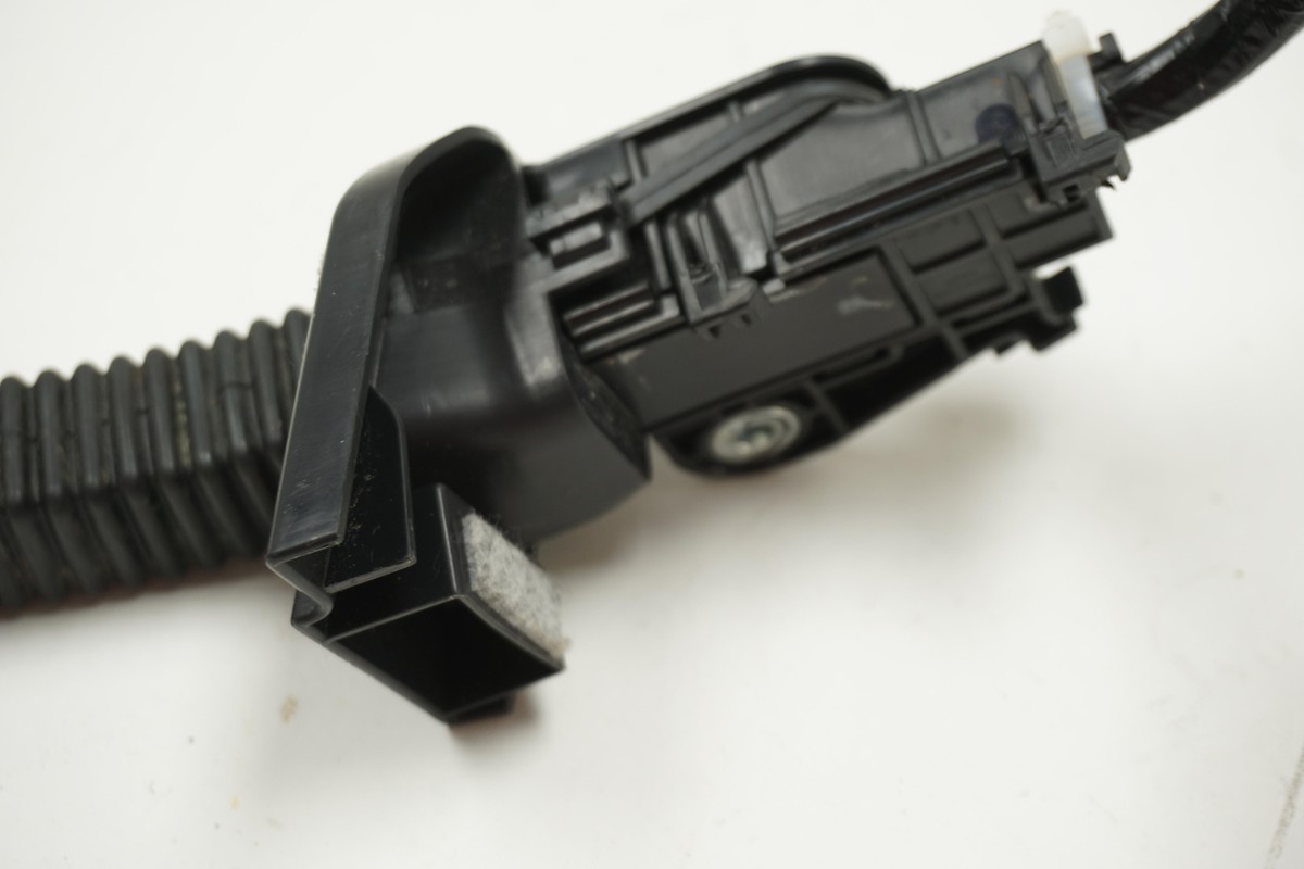 18 2018-2022 Honda Odyssey Sliding Door Cess Harness Used Oem