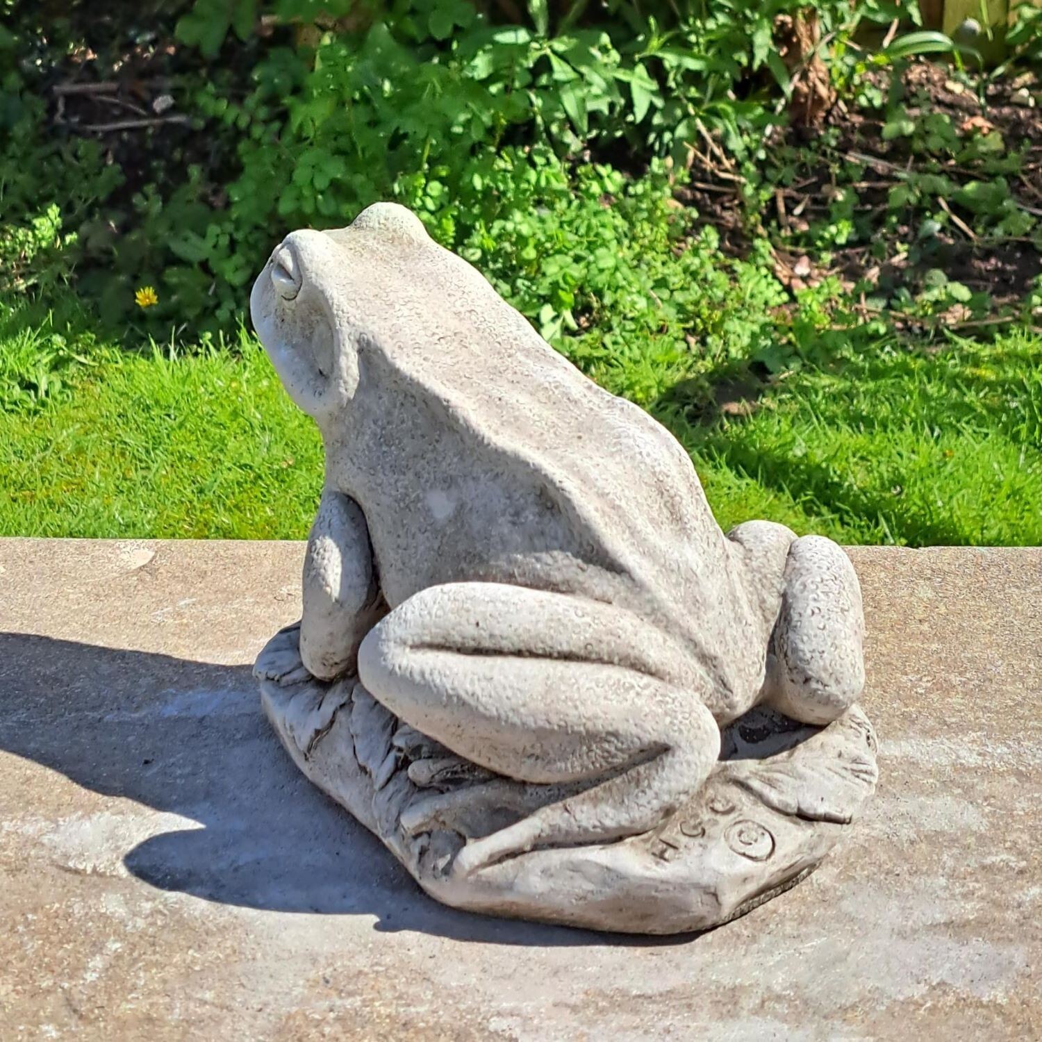 Stone Frog Statue Frog Ornament Pond Ornament Garden Statue eBay