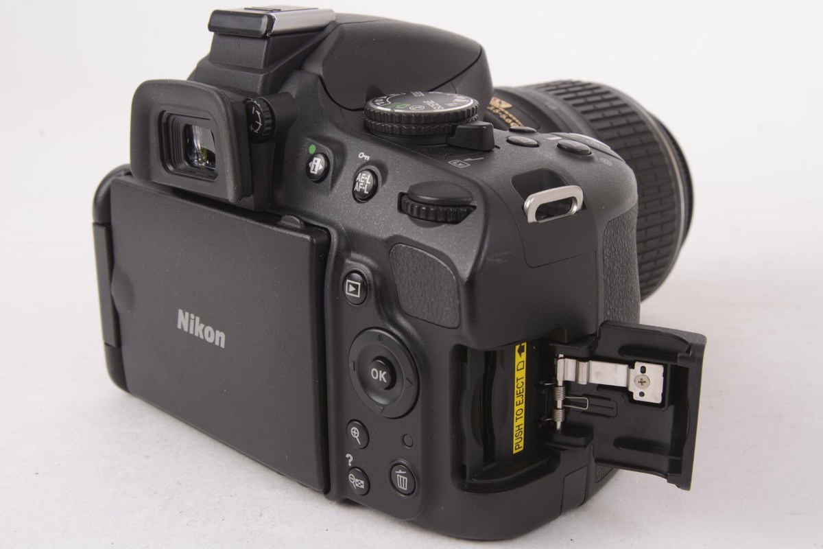 Nikon　D5100 Nikon D5100 16.2MP DSLR Camera w/18-55mm Lens Shutter Count 1,600