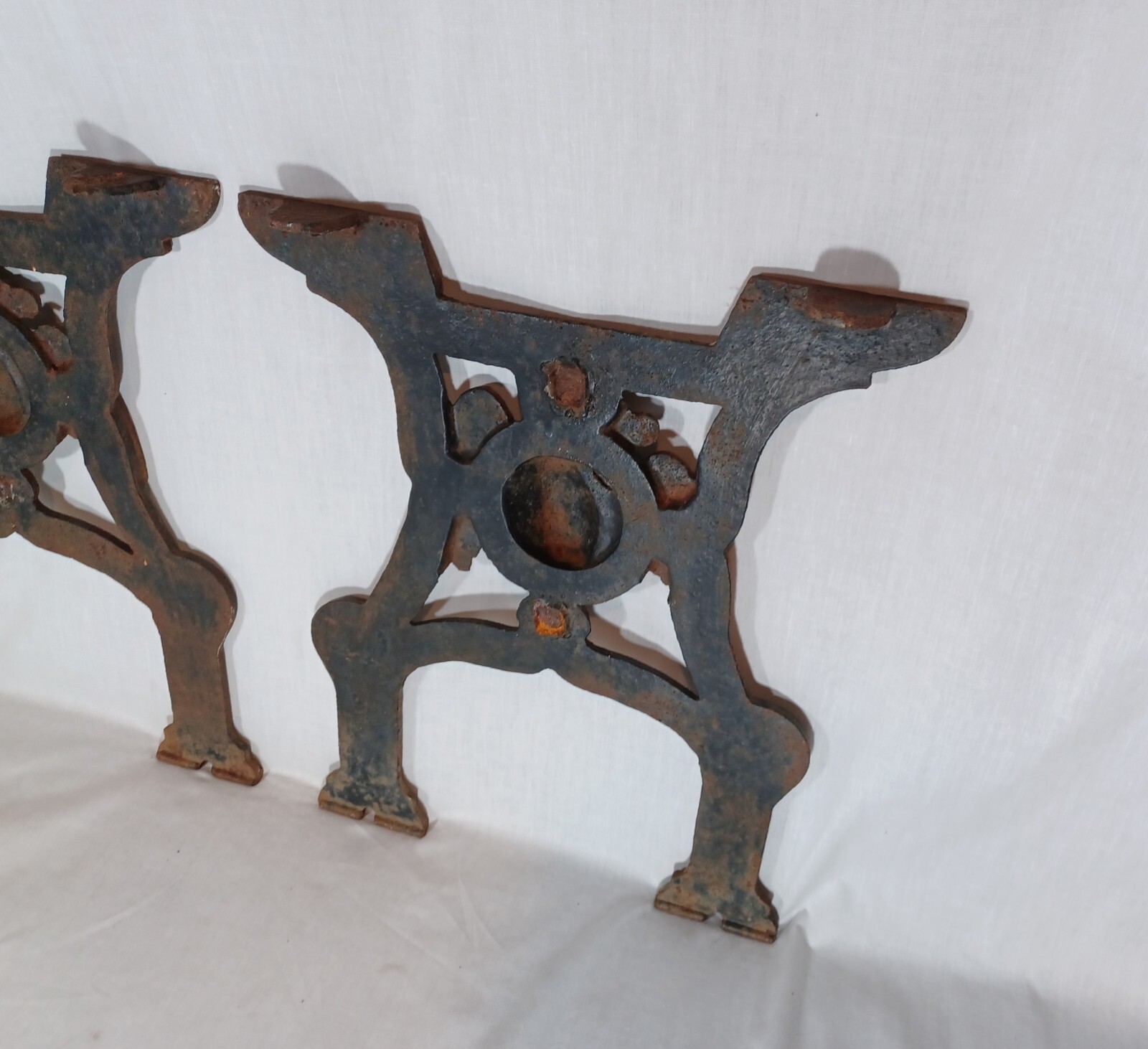 Antique American Eagle Cast Iron Stove Or Table Bench Bases, Federal