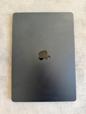 Apple MacBook Air 15 (2024) M3 8-Core 8GB RAM 256GB SSD Mitternacht
