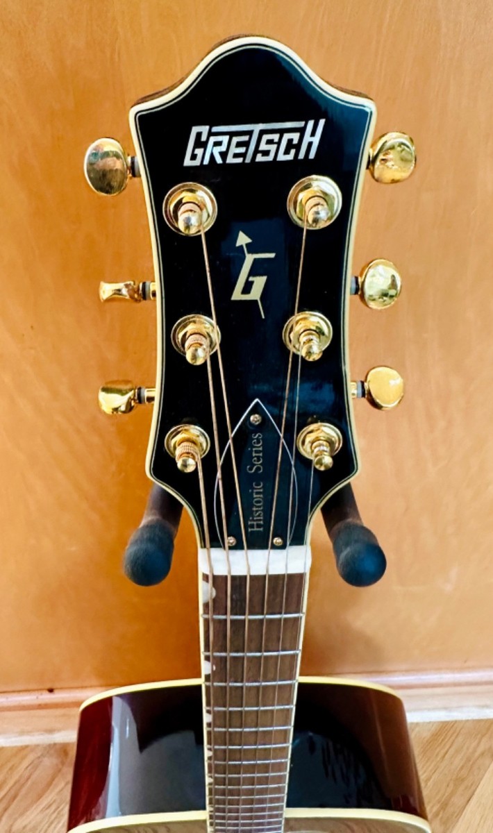 Gretsch Historic Series, G3100, Guitar. Autographed by all members