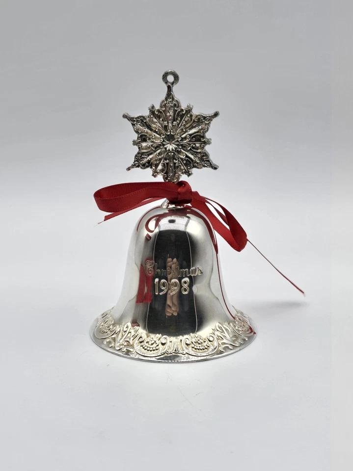 Ornamento de sino barroco Wallace Silversmith banhado a prata Natal 1998 floco de neve - Imagem 2 de 4