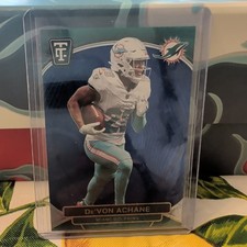 2024 Panini Totally Certified #57 De'Von Achane Mirror Blue Parallel 330/399