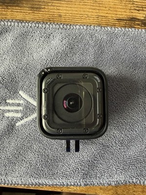 GoPro HERO Session Action Camera Black 8MP Waterproof Wi-Fi USB