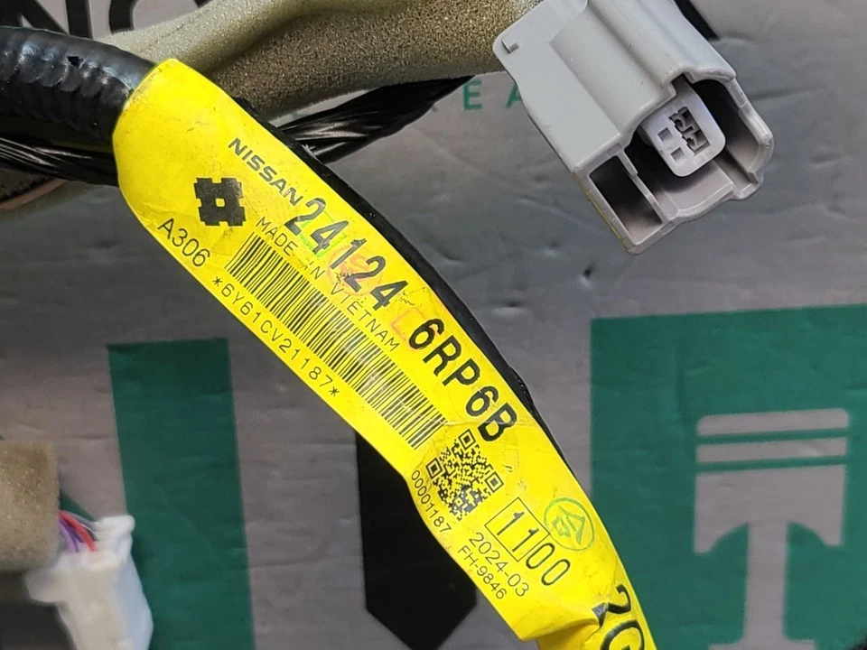 Nissan X-Trail MK4 T33 Door Wiring Loom Left Front 241246RP0B - Image 4 of 4