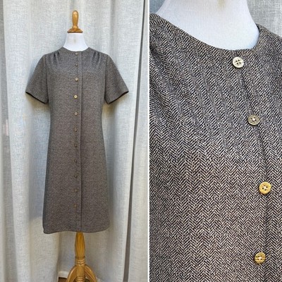 1960's Herbert Levy Short Sleeve Button-Down Herringbone trapeze shift Dress