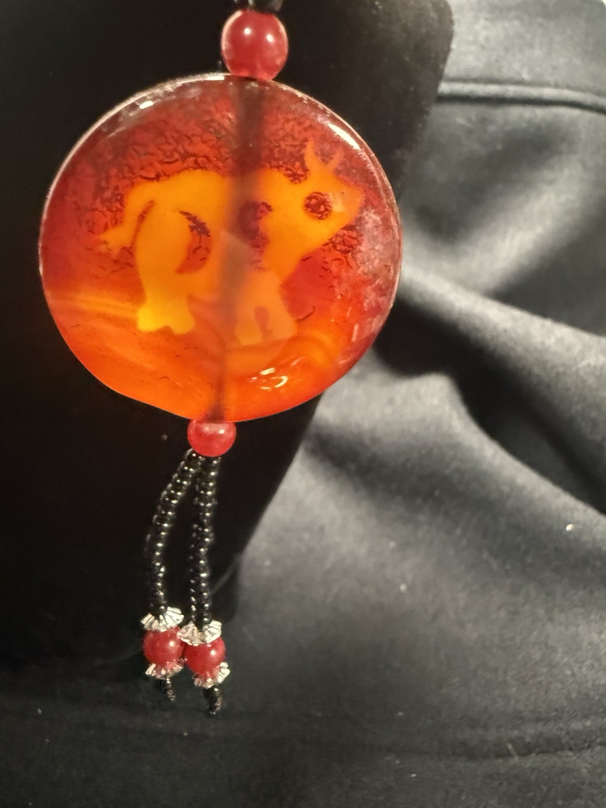 Black Glass Beaded Necklace Glass Pendant with Chinese Ox