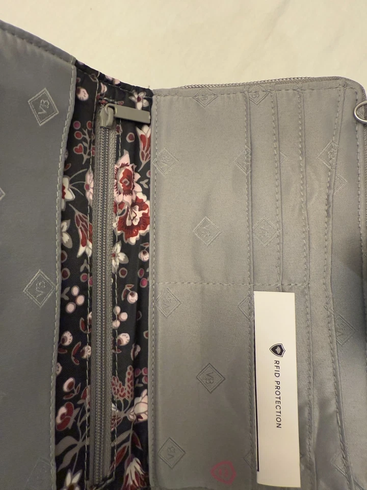 BOLSA BANDOLERA VERA BRADLEY RFID ICÓNICA DE LUJO GRIS TRANQUILO NUEVA CON ETIQUETAS (L-30) Foto 4 de 4
