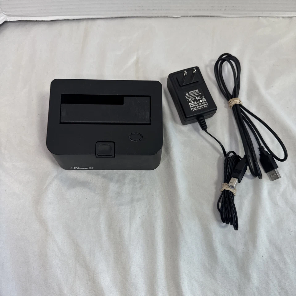 Rosewill Hard Drive Docking Station RX-DUS100 SATA drives To USB or eSATA - Image 2 of 4