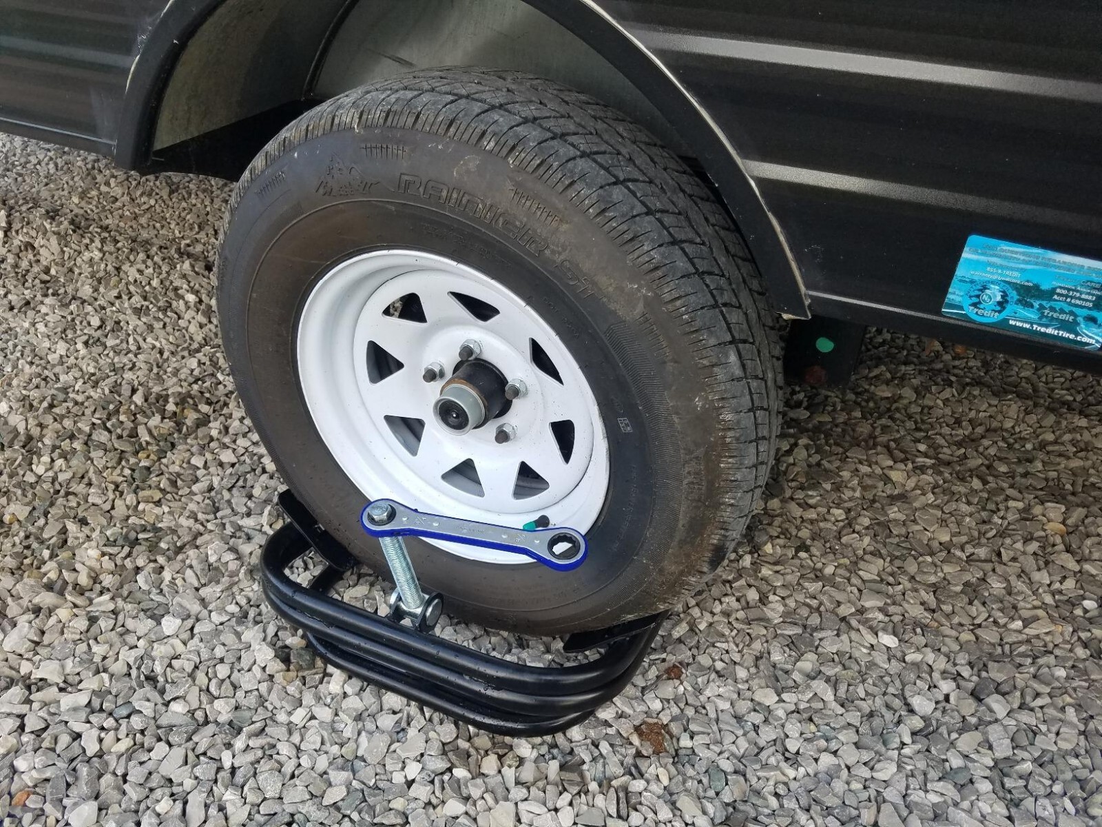 Single Axle RV Tire Leveler for Leveling Pop Up Camper Travel Trailer