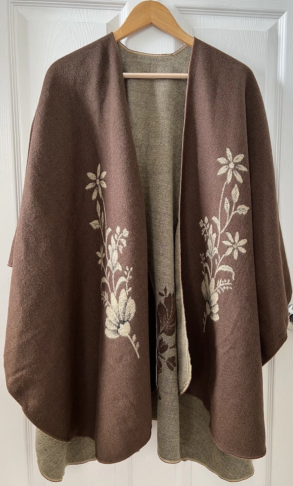 Made in France Women Sz L Reversal Floral Poncho Shawl Wrap Beige Brown Y2K Boho