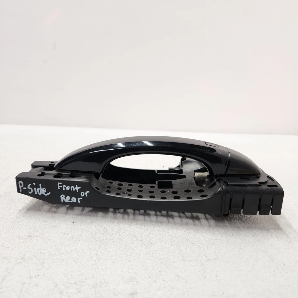 Conjunto de manija de puerta exterior delantera/trasera para pasajero Audi A4 Quattro 09-16 OEM Foto 4 de 4