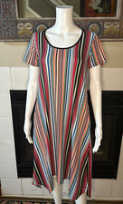 small multicolor Dress w/pockets & cutout back armpit-armpit 16.5" Length 39"