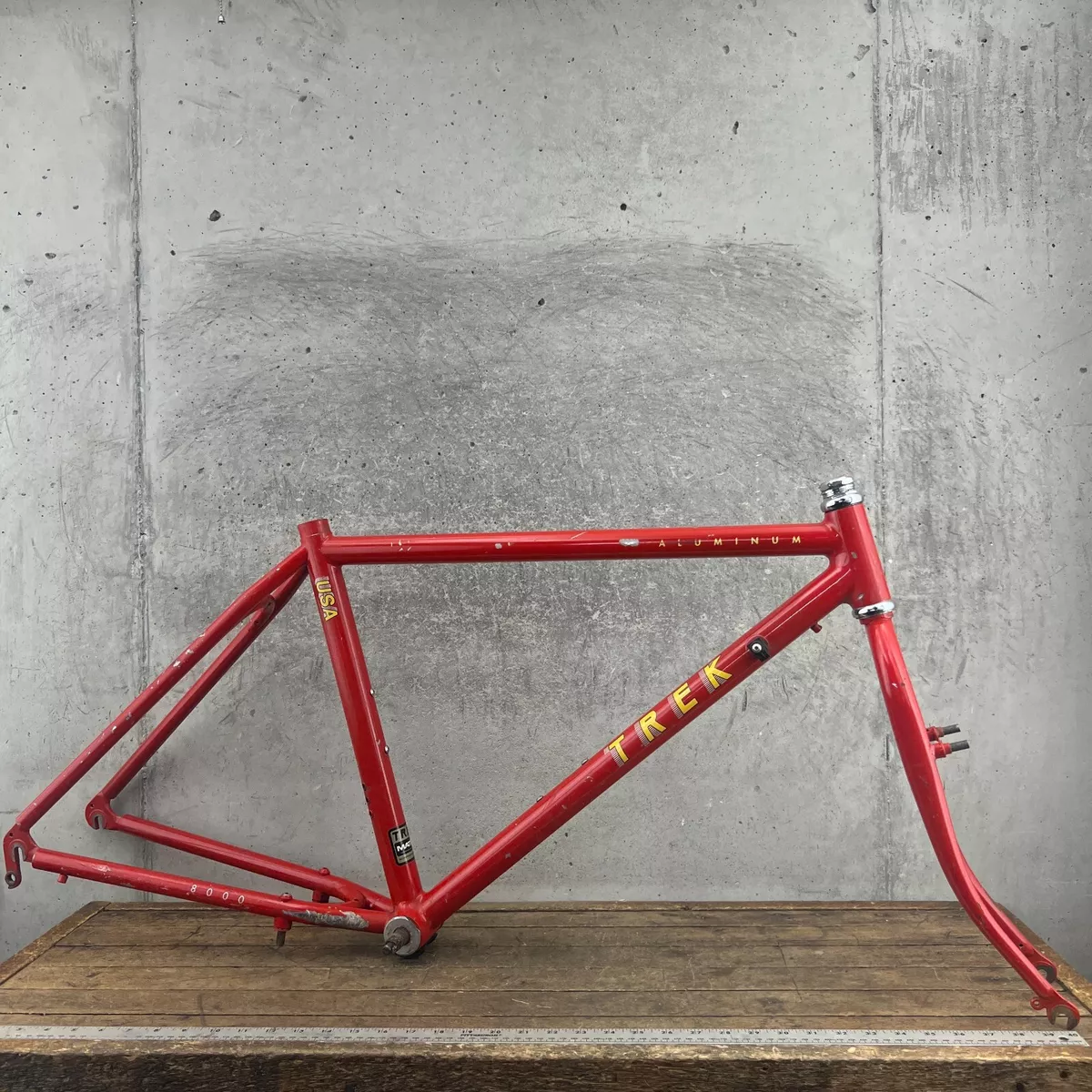 Vintage Trek 8000 Frame 17 USA Aluminum Mountain 26 in MTB Alloy Red 130 26 17.5